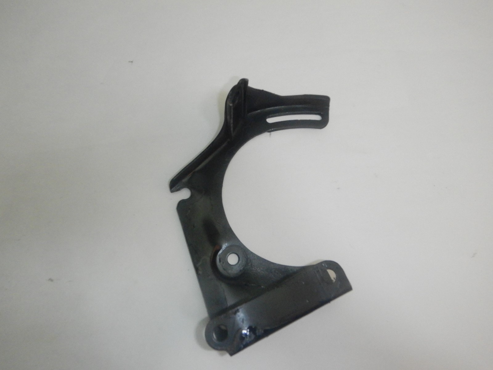 Used Jeep Wrangler Yj Cj5 Cj7 7690 Engine Alternator Mount Bracket