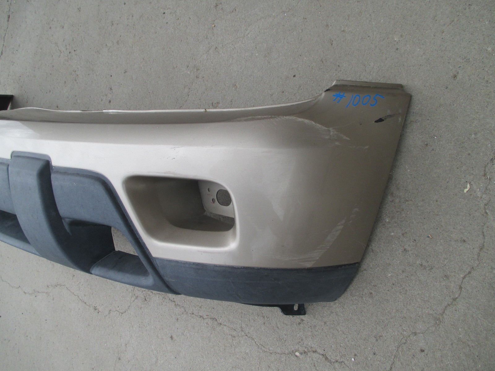 Used Chevrolet Trailblazer Ls Front Bumper Cover Oem 20032008 1005