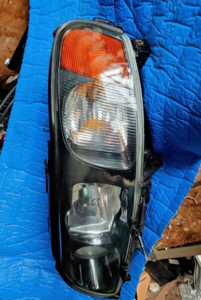 Used 2007 Volvo XC70 Headlights for Sale