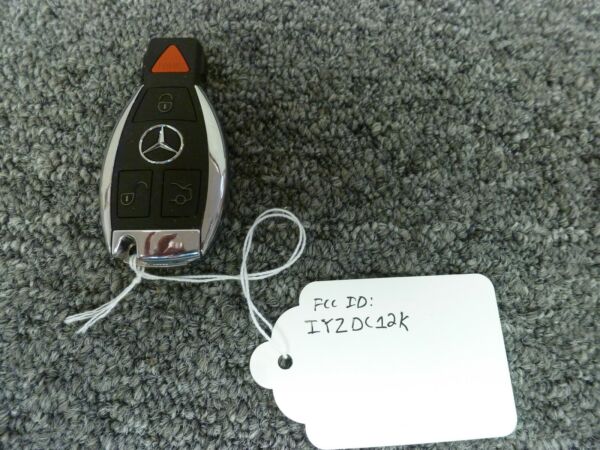 Mercedes Benz Keyless Remote Entry FCC ID IYZ 3317 car key fob keyfob  control clicker OEM KLG Smartkey transmitter Pre-Owned 275D1po