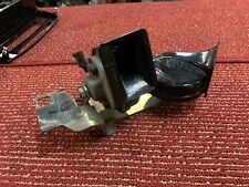 BMW 2004-2010 E60 E61 FRONT LEFT AND RIGHT HIGH LOW PITCH HORN SET OEM 102K