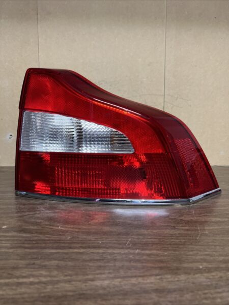 Used 2009 Volvo S80 Tail Lights for Sale